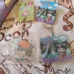 草津温泉限定 クレヨンしんちゃん クロミ アクリルキーホルダーのサムネイル