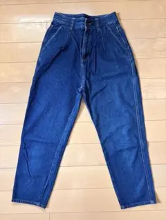 GU ハイウエストマムジーンズ　Mサイズ