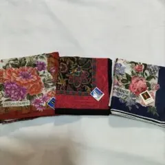Yves Saint Laurent フラワープリント 他　ハンカチ　3枚セット