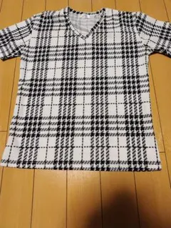 チェック柄 Vネック 半袖Tシャツ