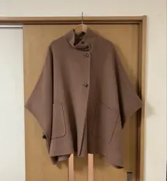 早い者勝ちSALE【美品】ノーブル リバーポンチョジレ ケープコート 4.9