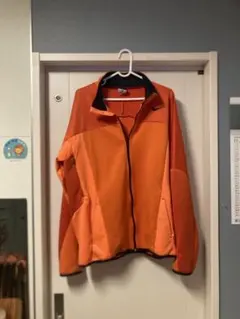 Nike Dri-FIT オレンジジャケット