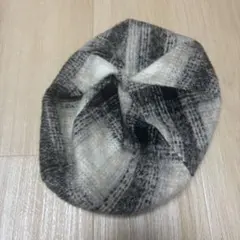 ウール混合 白と黒のチェック ベレー帽