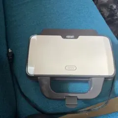 Item thumbnail for item e3c5b1fe-e7ff-4a6d-aa30-cb48698c5cdb