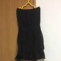 セシルマクビー オフショルダー 黒