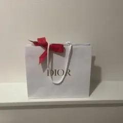 Dior ディオール　バレンタイン 限定　ショッパー リボン付　ピンクリボン