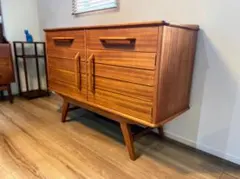 1950s 希少 E.Gomme（イー・ゴム）レッドフォードサイドボード 仕上済