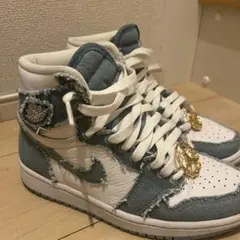 Nike Women's Air Jordan1 High OG 