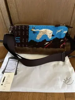 エバゴス シェニール クラッチアンド