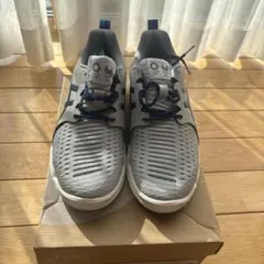 アシックス 東京オリンピック スタッフシューズ