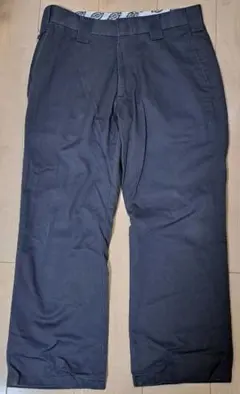 グレー ワークパンツ