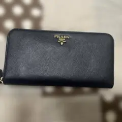 PRADA ブラック レザー 長財布