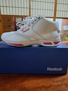 2026年最新】reebok スニーカー ホワイトの人気アイテム - メルカリ
