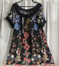 あちゃちゅむ うさぎ柄 チュニック あちゃちゅむムチャチャうさぎ柄プリント 五分袖チュニック - メルカリ