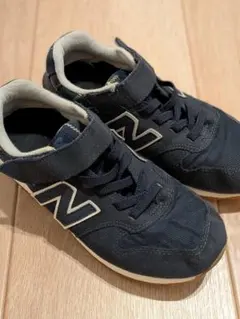 ニューバランス