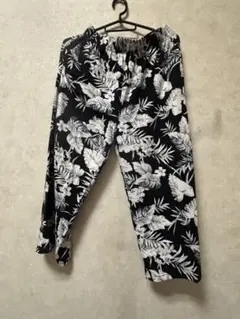 ボタニカル柄 イージーパンツ 黒 L