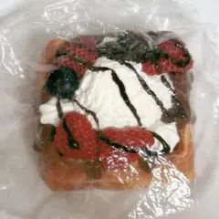 kikisquishy XLサイズ いちごアイストースト ぼやぼや袋