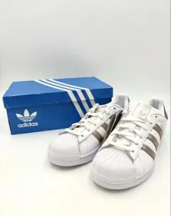 【未使用保管品】アディダス　スニーカー　スーパースター　24.5cm　箱付き