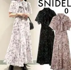 【美品】SNIDEL スナイデル ボウタイシャーリングプリントワンビース0サイズ