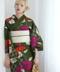 utatane ニコアンティーク浴衣帯下駄 3点セット【赤とミントのポンポン菊】 utatane ニコアンティーク浴衣帯下駄 3点セット【赤とミントのポンポン