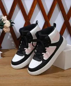 Item thumbnail for item 3dbe3130-1a83-463c-84fc-44db9e06b108