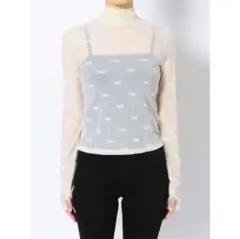 シースルーフィットトップス