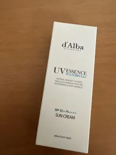 ダルバ　UVエッセンスウォーターフル日焼け止め　下地