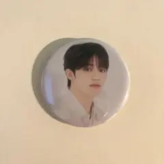 SEVENTEEN セブチカフェ 2024 缶バッジ JUN ジュン - メルカリ