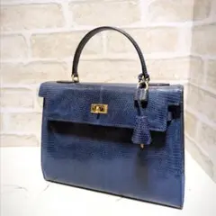 2026年最新】regina バッグの人気アイテム - メルカリ