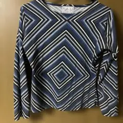 幾何学模様 長袖Tシャツ 青・黒・白