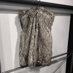 フード付きファーベスト　リバーシブル