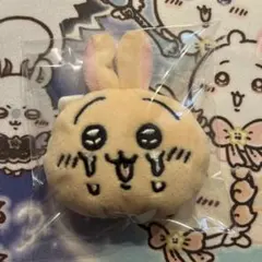 ちいかわ　ナガノ展　ぬいぐるみおかおバッジ　ノベルティ　うさぎ