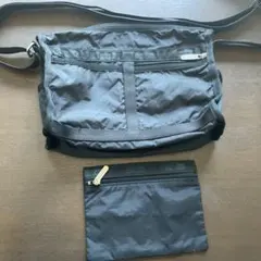 LeSportsac レスポートサック ショルダーバッグ ポーチ付き ブラックのサムネイル