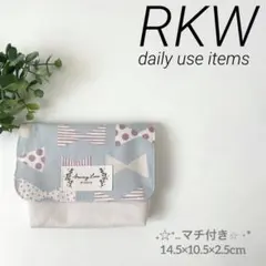 移動ポケット　女の子　マチ付き　くすみミント　北欧調　ドット　リボン × 生成り