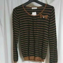 【タグ付き】セーター ボーダー ビジューリボン付き