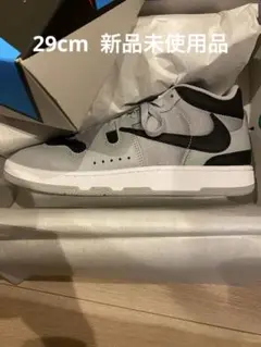 2026年最新】travis scott nike attackの人気アイテム - メルカリ