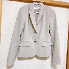 一点もの✨ Calvin Klein ベージュジャケット サイズ2 刻印ボタン