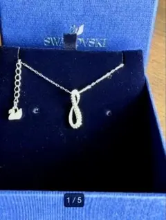 ★SWAROVSKIスワロフスキー　ネックレス　インフィニティ　クリアスワロのサムネイル
