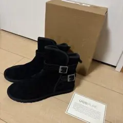 新品 UGG PURE 6 黒 バックル付 ムートンブーツ 23.0 アグ