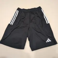 adidas 黒 3本ライン ハーフパンツ