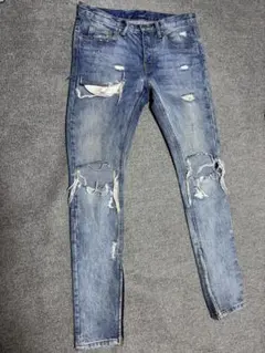 mnml ダメージ加工デニムパンツ　size 31のサムネイル
