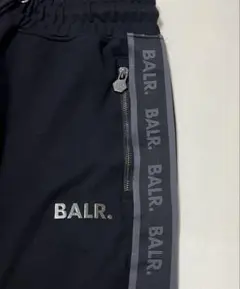 美品】BALR. スウェットショートパンツ ブラック S メタルロゴ - メルカリ