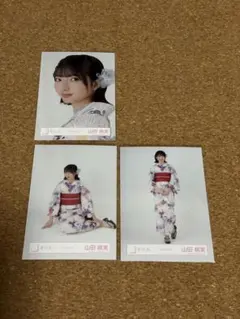 櫻坂46 山田桃実　生写真　まとめ売り 櫻坂46 四期生 お披露目特設サイトにて 山田桃実 (YAMADA MOMOMI) の