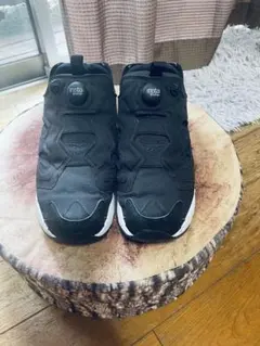 Reebok INSTA PUMP FURY ブラック スニーカー