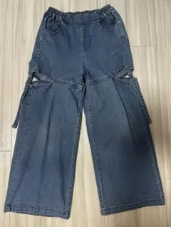 しまむら　カットアウト デニム ワイドパンツ130 訳あり　No.12のサムネイル