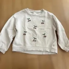 イ*ー様 futafuta チェリー刺繍 トレーナー ベージュのサムネイル