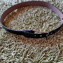 黒 レザーベルト シンプルデザイン