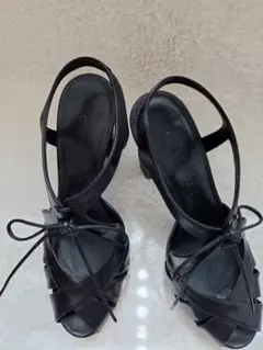 CELINE セリーヌ レースアップ サンダル 黒35 1/2(23.cm)のサムネイル