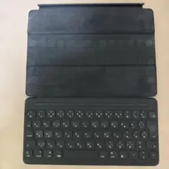 Apple純正 iPad用スマートキーボード A1829