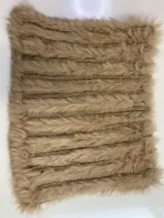 ラビットファースヌード